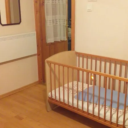 Benyelak - Zoeldorom Kutya - Es Bababarat Vendeghaz Holiday home