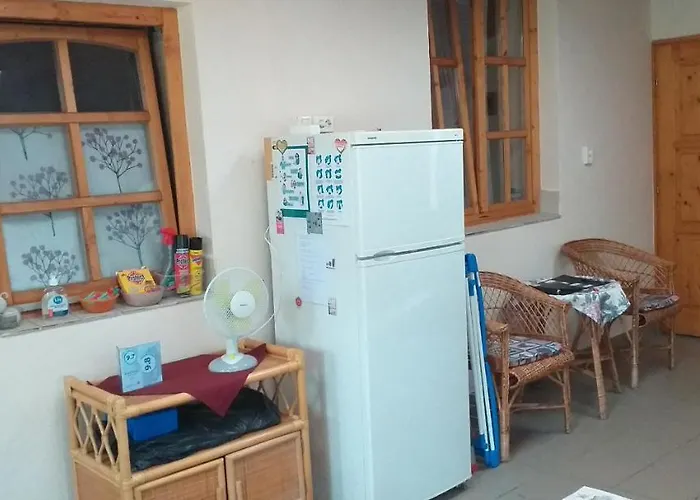 Benyelak - Zoeldorom Kutya - Es Bababarat Vendeghaz Legyesbenye