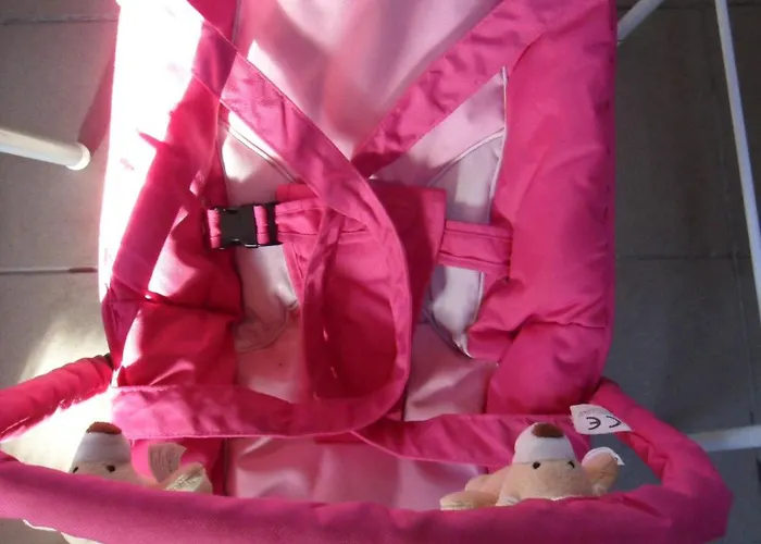 Benyelak - Zoeldorom Kutya - Es Bababarat Vendeghaz